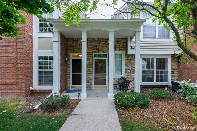 5368 PINE AIRES Drive, Sterling Heights, MI 48314