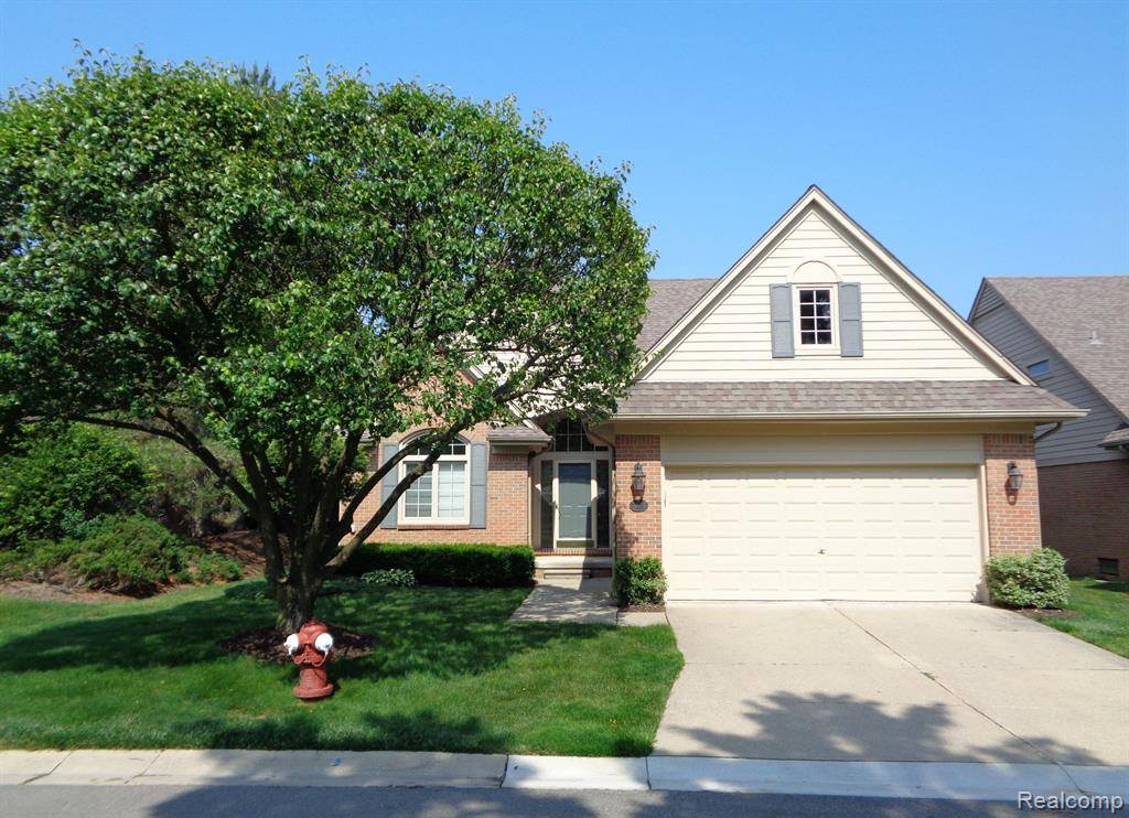 43513 PERIGNON Drive, Sterling Heights, MI 48314