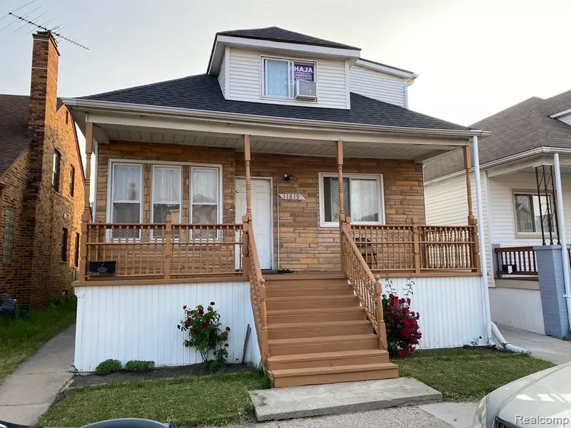 11619 CHAREST Street, Hamtramck, MI 48212