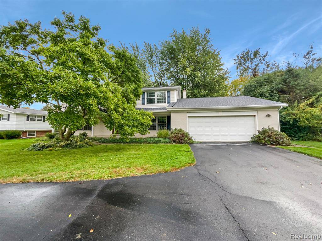 Grosse Ile Twp, MI 48138,22251 BALMORAL Drive