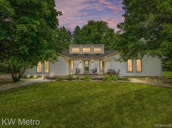 685 S ZEEB Road, Scio Twp, MI 48103
