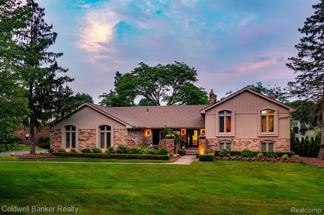 4405 RAMSGATE Lane, Bloomfield Hills, MI 48302