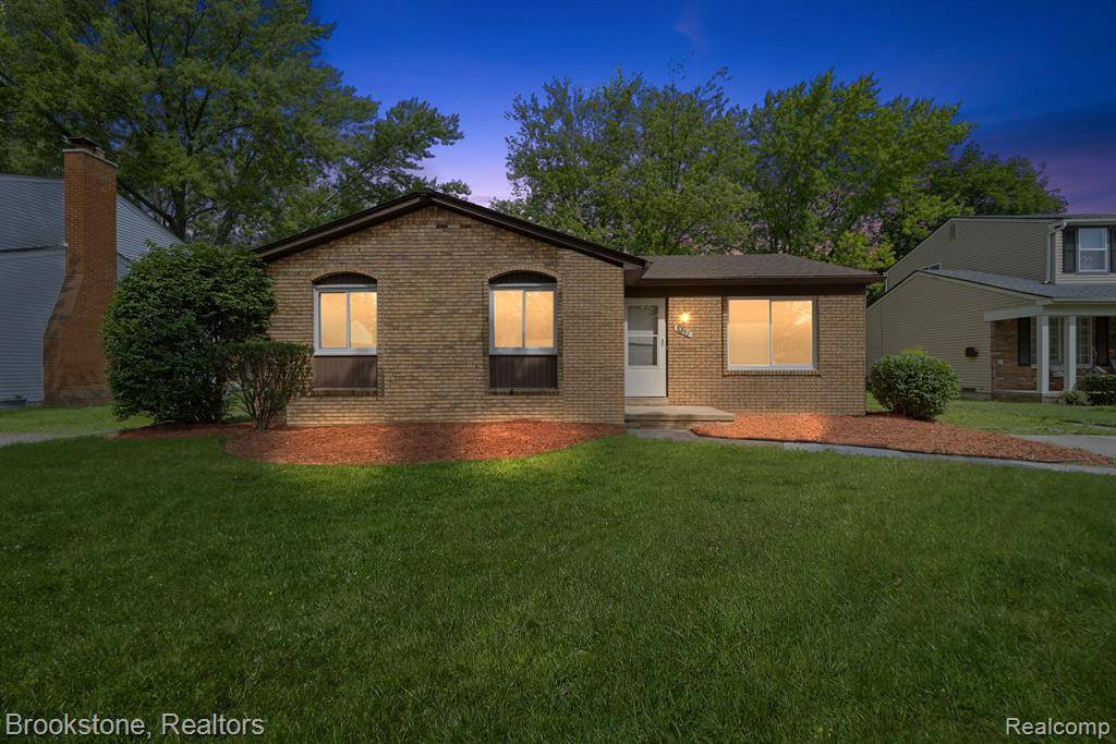 8893 COLOGNE Drive, Sterling Heights, MI 48314