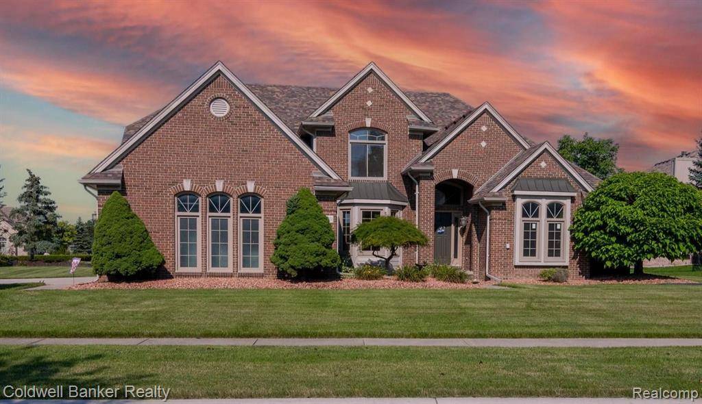 43639 HOPTREE Drive, Sterling Heights, MI 48314