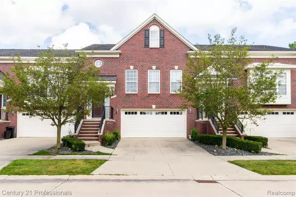 830 RED RUN Drive 21, Troy, MI 48085