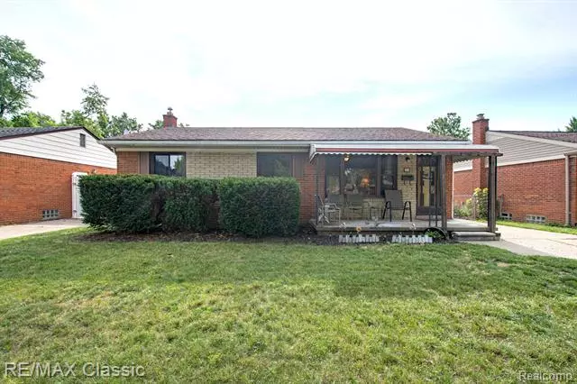 207 S WILDWOOD Street, Westland, MI 48186