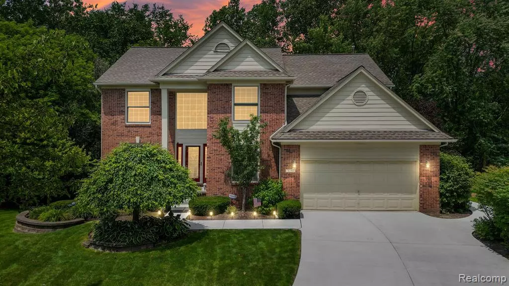 3291 GILSAM, Rochester Hills, MI 48309
