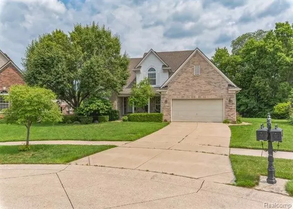15141 SHIRAZ CT Unit 35,  Sterling Heights,  MI 48312