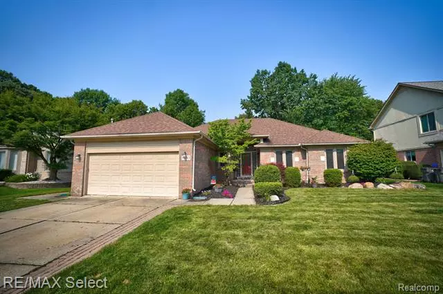 42163 BRIANNA Drive, Clinton Township, MI 48038