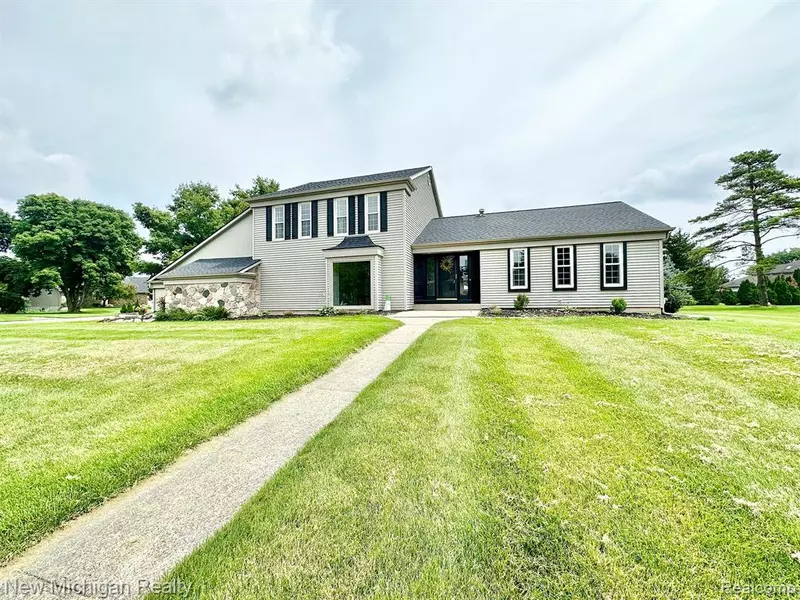 9302 CLARIDGE Drive, Davison Twp, MI 48423