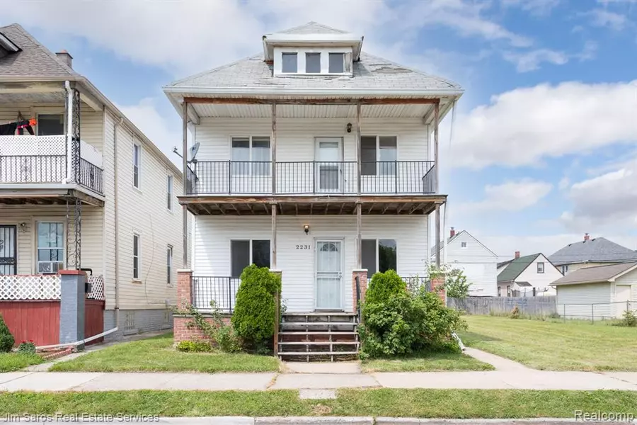 2231 ANDRUS Street, Hamtramck, MI 48212