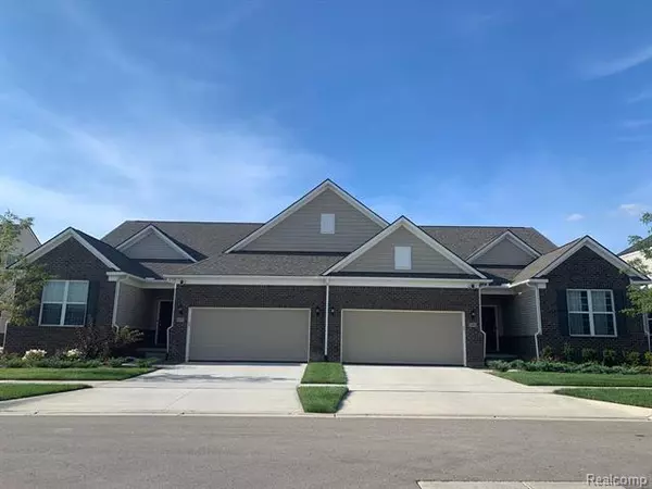 16330 Beech Tree Lane, Clinton Township, MI 48038