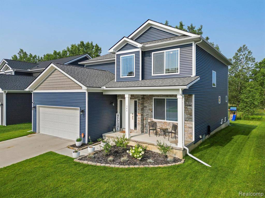 346 HIDDEN River, Holly Twp, MI 48442