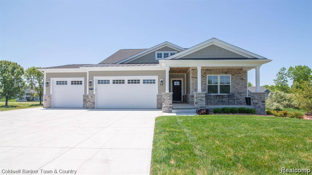 4775  Chestnut Springs  Drive, Genoa Twp, MI 48843