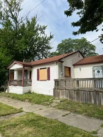 9205 KING RICHARD Street, Detroit, MI 48224