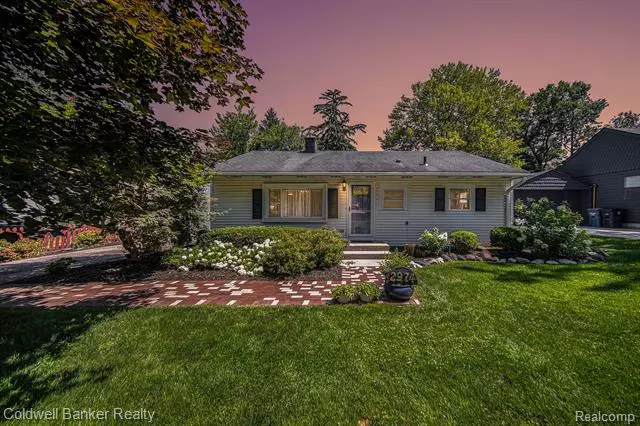 2974 SHADY Lane, Ann Arbor, MI 48104