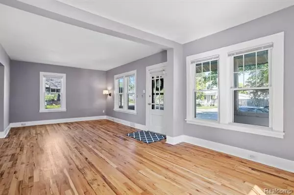 314 S 3RD Street Brighton, MI 48116