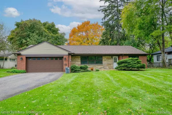 Bloomfield Hills, MI 48302,237 MARLBOROUGH Drive