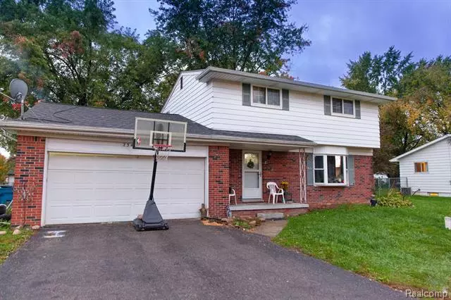 2342 S ELMS Road, Clayton Twp, MI 48473