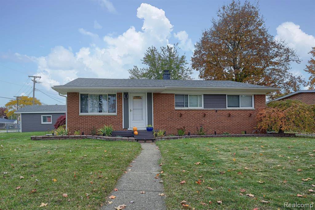 5448 MIKEWOOD Drive, Waterford Twp, MI 48327