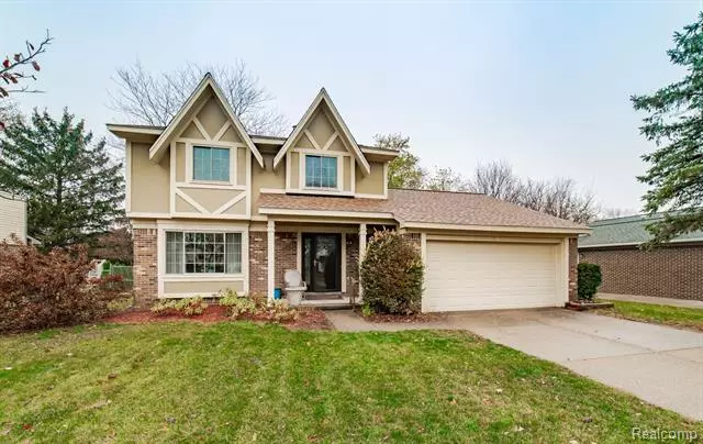 5223 TIMBER RIDGE Trail, Clarkston, MI 48346