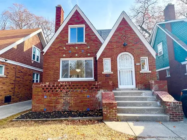 16160 CHERRYLAWN Street, Detroit, MI 48221