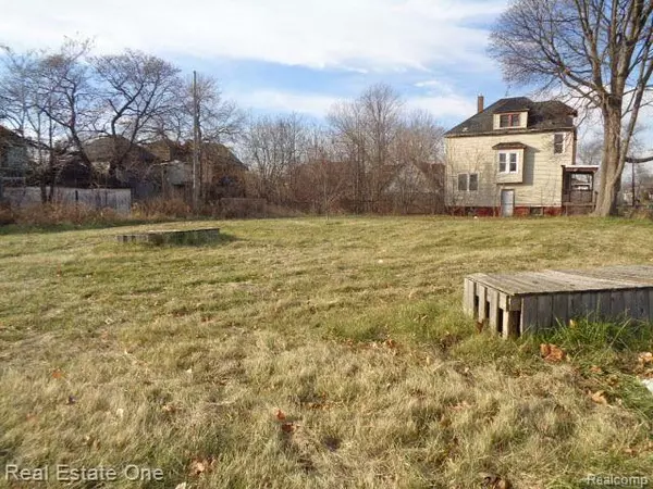 Detroit, MI 48214,2401 BALDWIN Street