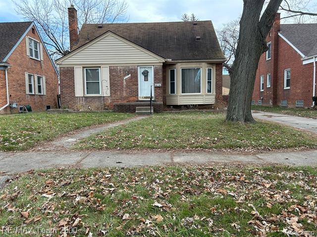 8306 GRAYFIELD Street, Dearborn Heights, MI 48127