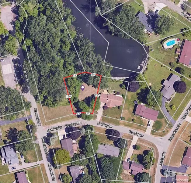 8380 FOX BAY Drive, White Lake Twp, MI 48386