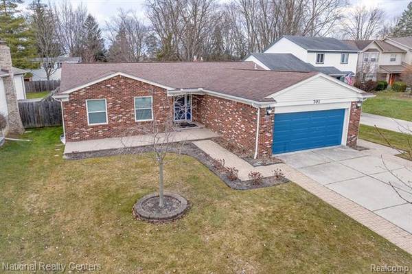 701 STONEHENGE Drive,  Canton,  MI 48188