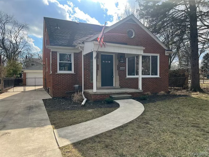 13365 BALFOUR Avenue, Huntington Woods, MI 48070