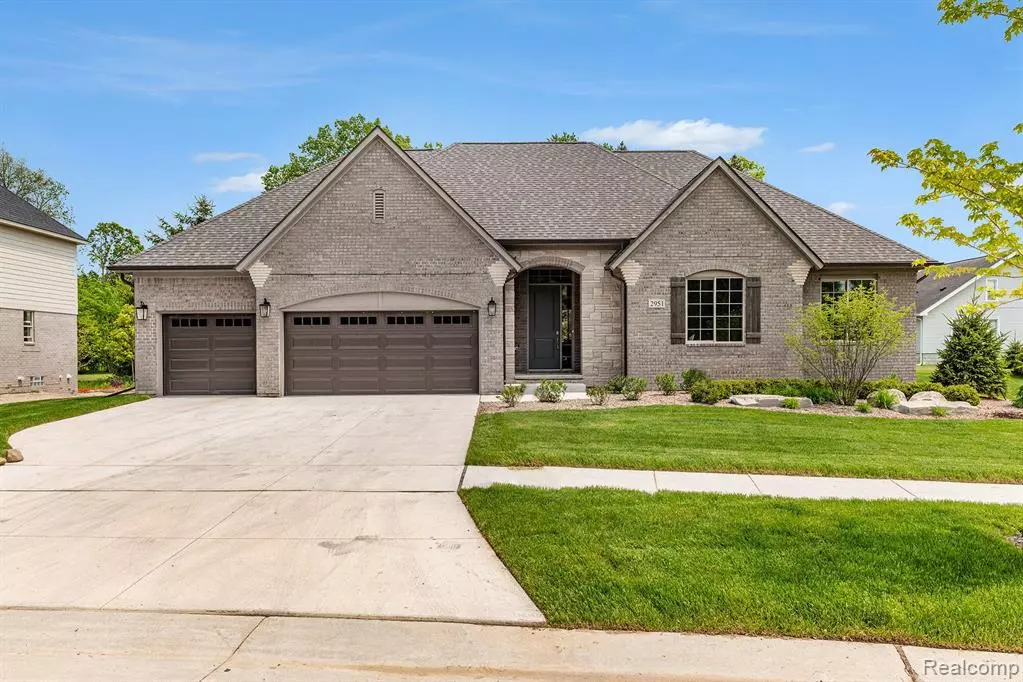 Rochester Hills, MI 48309,2903 BASIL Drive