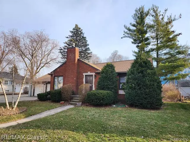 239 BROADACRE Avenue, Clawson, MI 48017