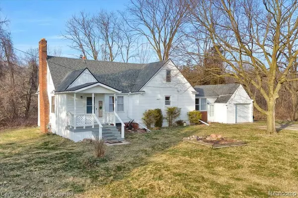 23735 ARSENAL Road, Brownstown Twp, MI 48134