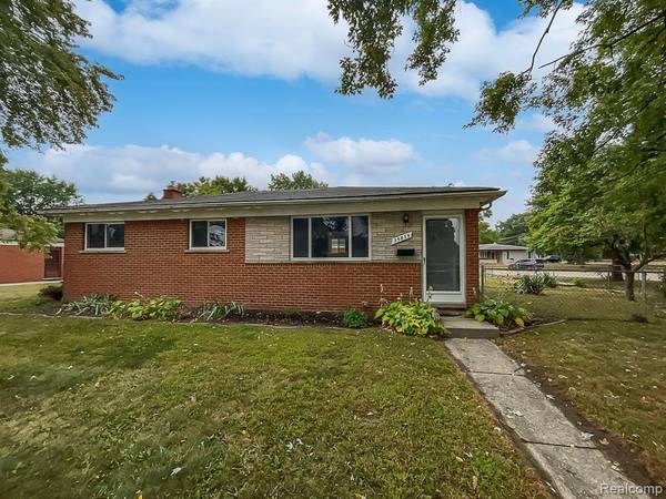 25835 VIRGINIA Drive, Warren, MI 48091