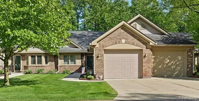 21336 MULBERRY Court 14 51, Farmington Hills, MI 48336