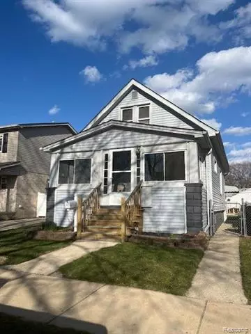 Wyandotte, MI 48192,927 9th Street