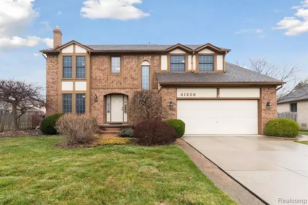 41226 MARJORAN Drive, Sterling Heights, MI 48314