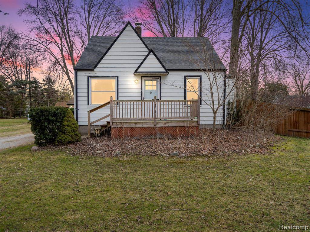 37840 ELMITE Street, Harrison Twp, MI 48045