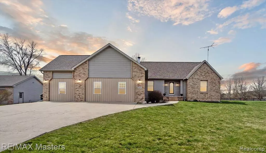10510 SEYMOUR Road, Gaines Twp, MI 48436