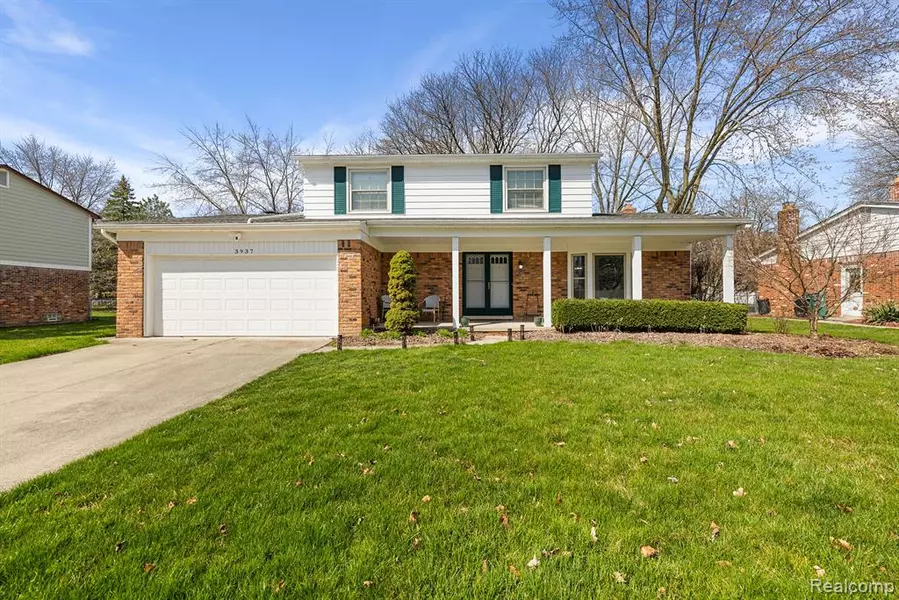 3937 FORGE Drive, Troy, MI 48083