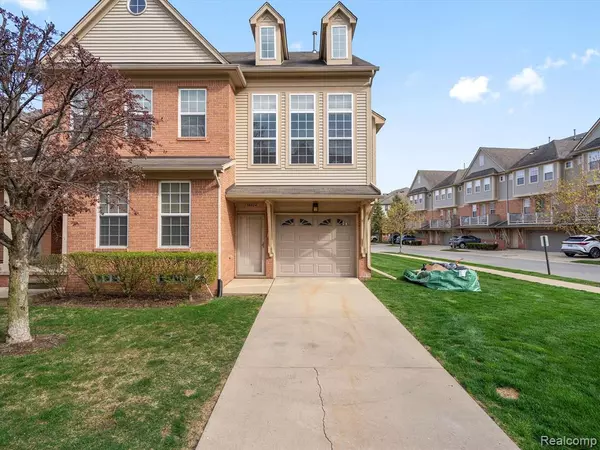 56624 LONG ISLAND Drive, Shelby Twp, MI 48316