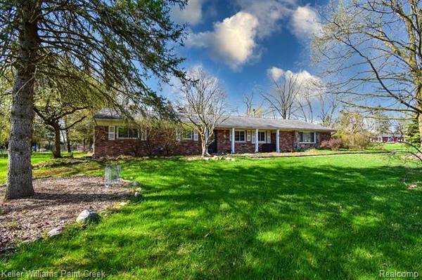 30651 RIDGEWAY Drive,  Farmington Hills,  MI 48334