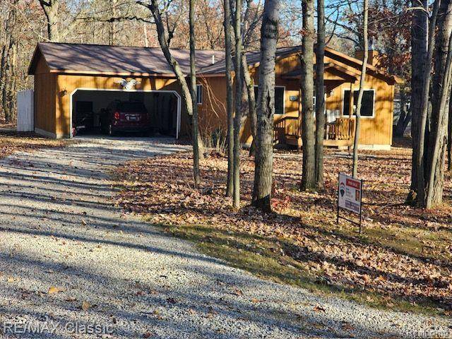 207 BUTTERFIELD Lane, Roscommon Twp, MI 48629