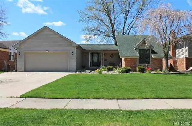 43183 BARCHESTER Road, Canton, MI 48187