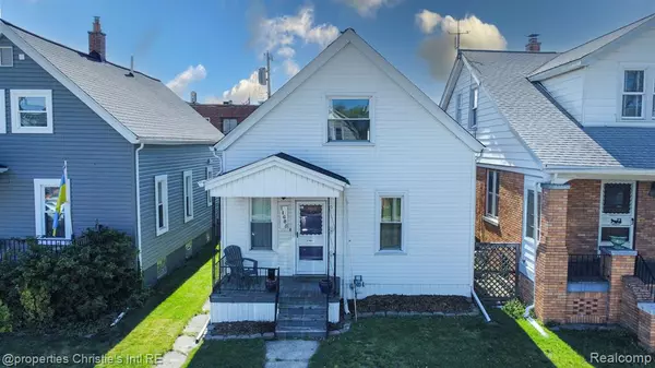 11685 MITCHELL Street, Hamtramck, MI 48212