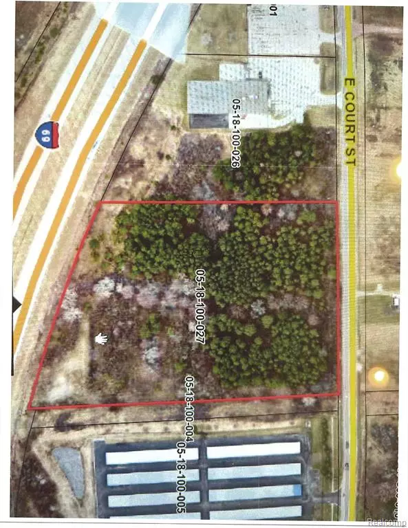 7104 E Court St Highway E, Davison Twp, MI 48423