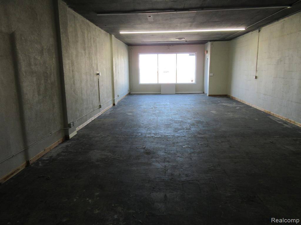 Chesterfield Twp, MI 48051,49906 GRATIOT Avenue