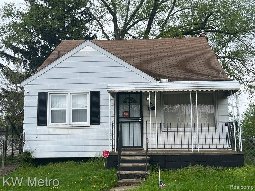 8611 BURT Road, Detroit, MI 48228