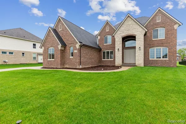 48347 LA LONA Drive, Shelby Twp, MI 48315